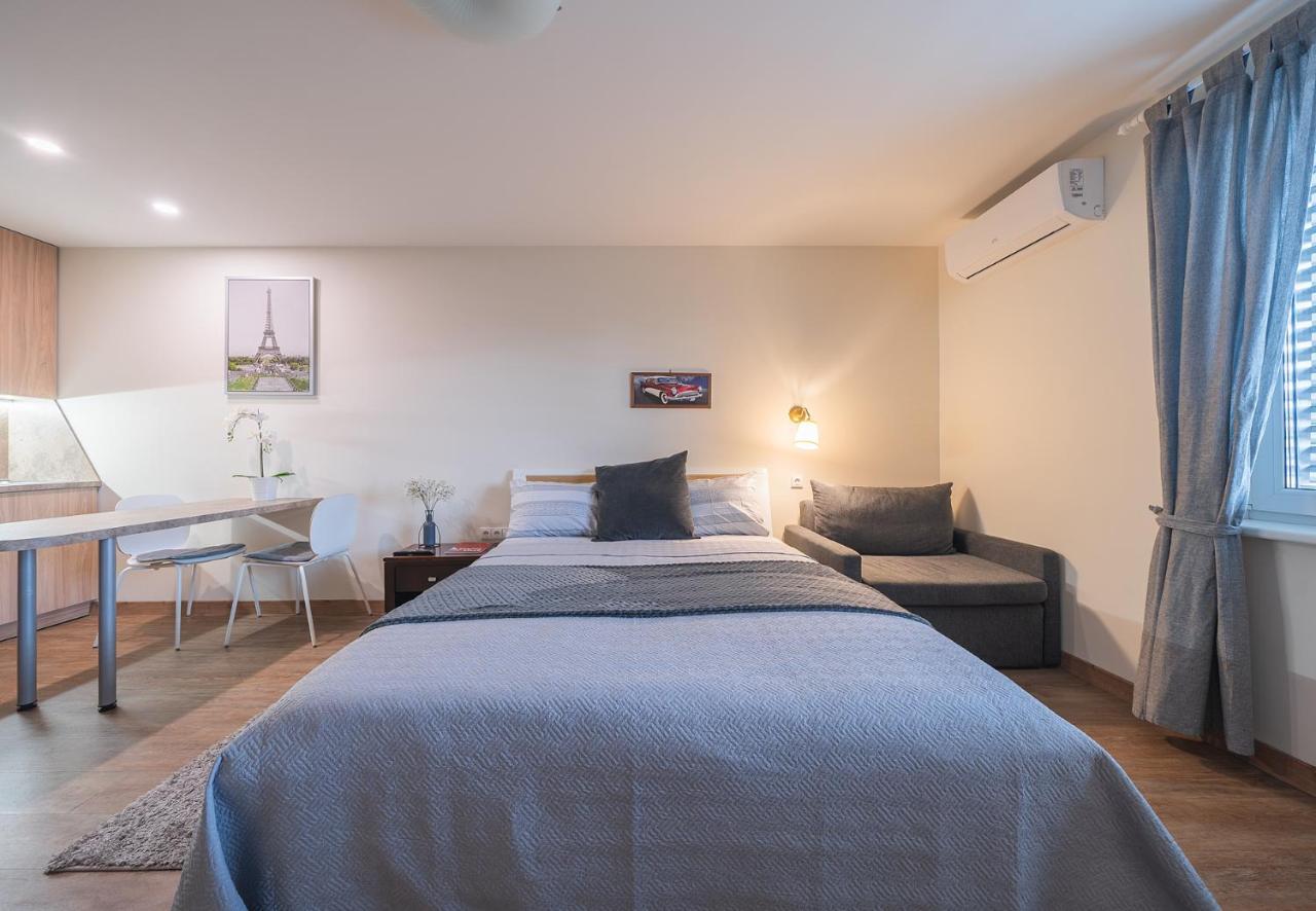 Gyneju Self Check-In Apartments VNO Exterior photo